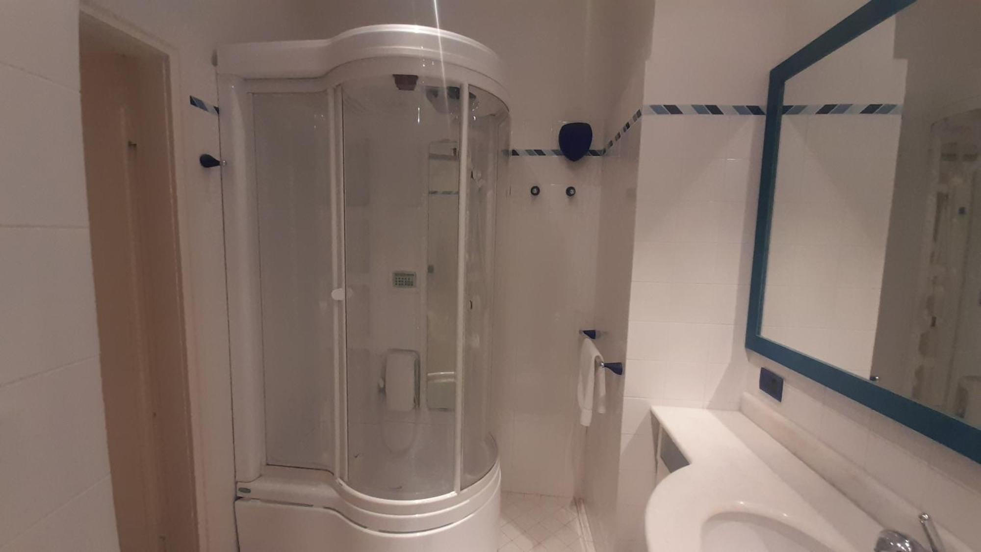 Azeglio Smart Apartment - Twa Bologna Kültér fotó