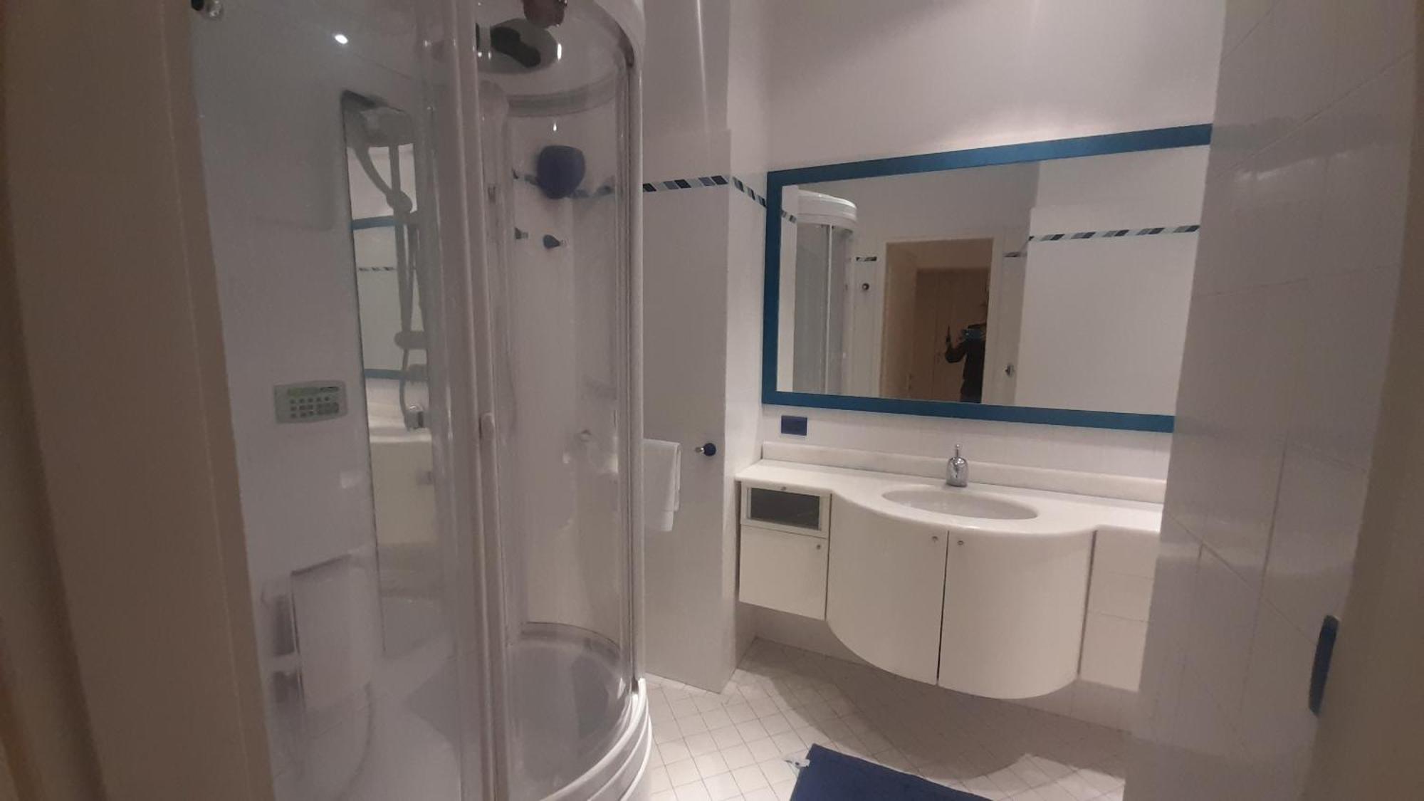 Azeglio Smart Apartment - Twa Bologna Kültér fotó